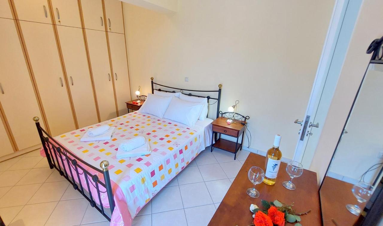 Euryclea Apartments Perachori エクステリア 写真